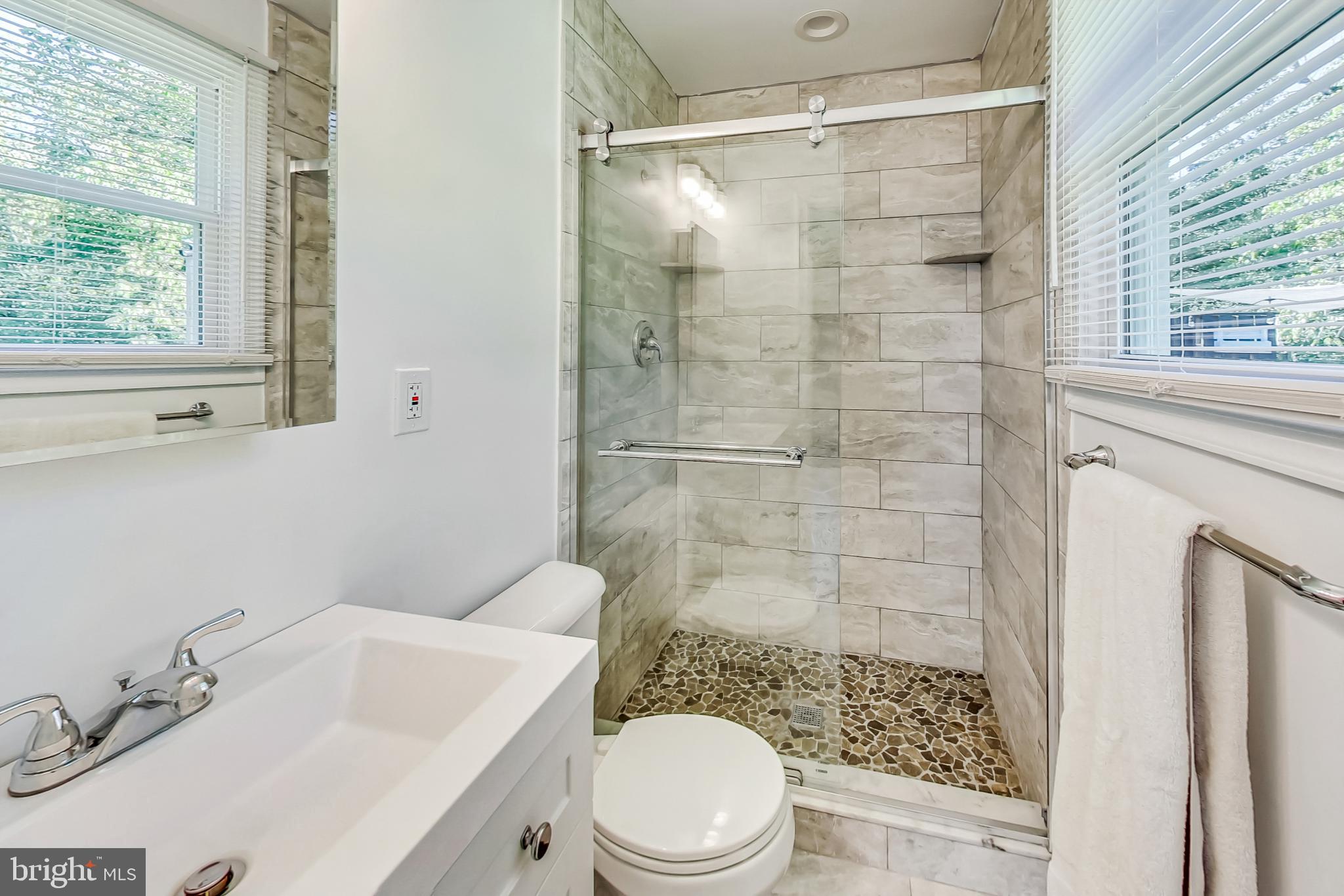 15217 Livingston Road Accokeek, MD 20607 - Photo 16 of 42