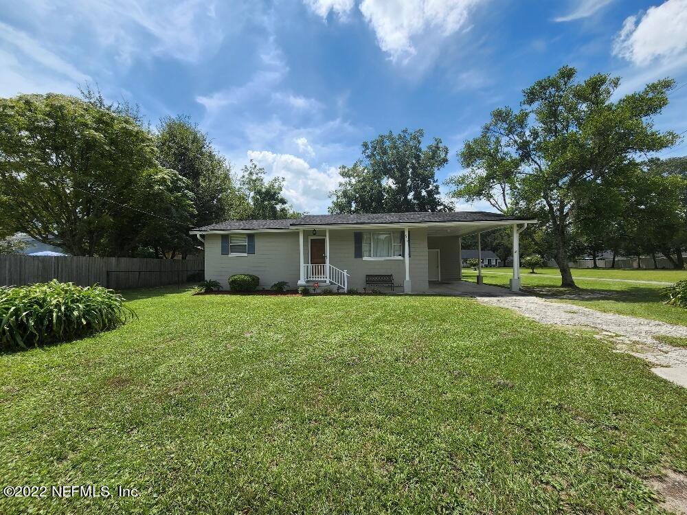 9450 Crystal Springs Road Jacksonville, FL 32221 - Photo 2 of 23 Front