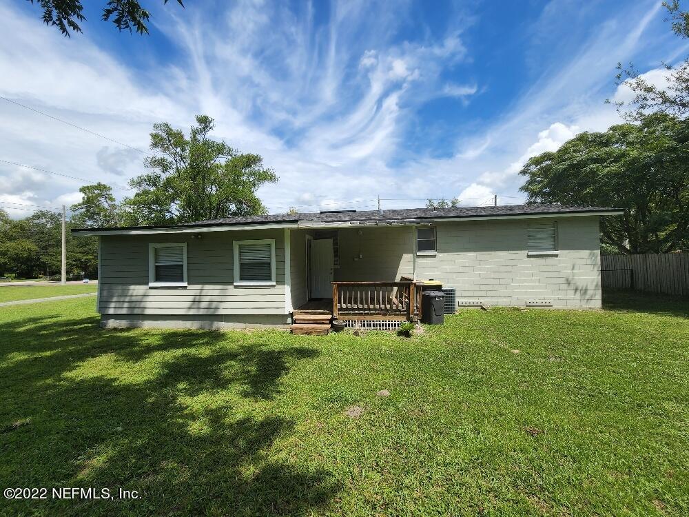 9450 Crystal Springs Road Jacksonville, FL 32221 - Photo 23 of 23 Back of home