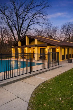 $2,500 | 1050 Holbrook Road, Unit I, Homewood, IL 60430