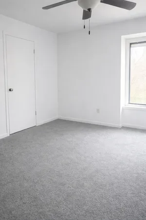 $2,500 | 1050 Holbrook Road, Unit I, Homewood, IL 60430