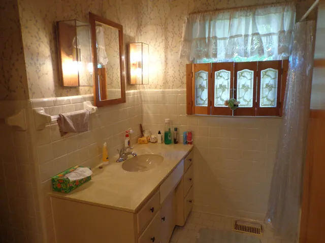 $239,000 | 202 Bowen Heights Drive, Waverly, TN 37185