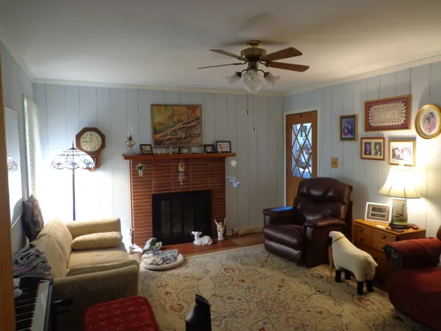 $239,000 | 202 Bowen Heights Drive, Waverly, TN 37185