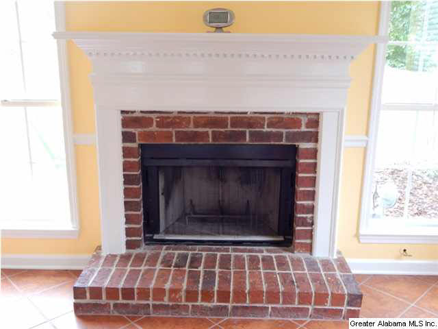 131 Crestmont Lane Pelham, AL 35124 - Photo 6 of 31