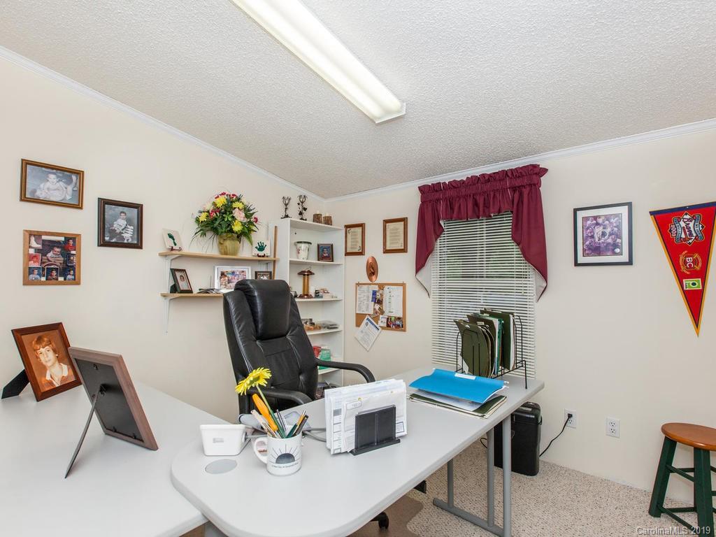 56 Meadowchase Road Fletcher, NC 28732 - Photo 27 of 37 Gallery Image 27
