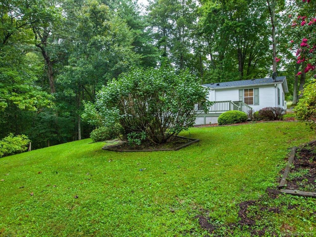 56 Meadowchase Road Fletcher, NC 28732 - Photo 4 of 37 Gallery Image 4