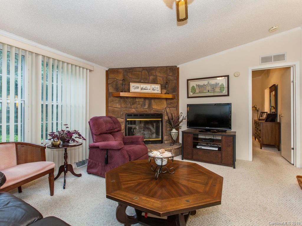 56 Meadowchase Road Fletcher, NC 28732 - Photo 9 of 37 Gallery Image 9