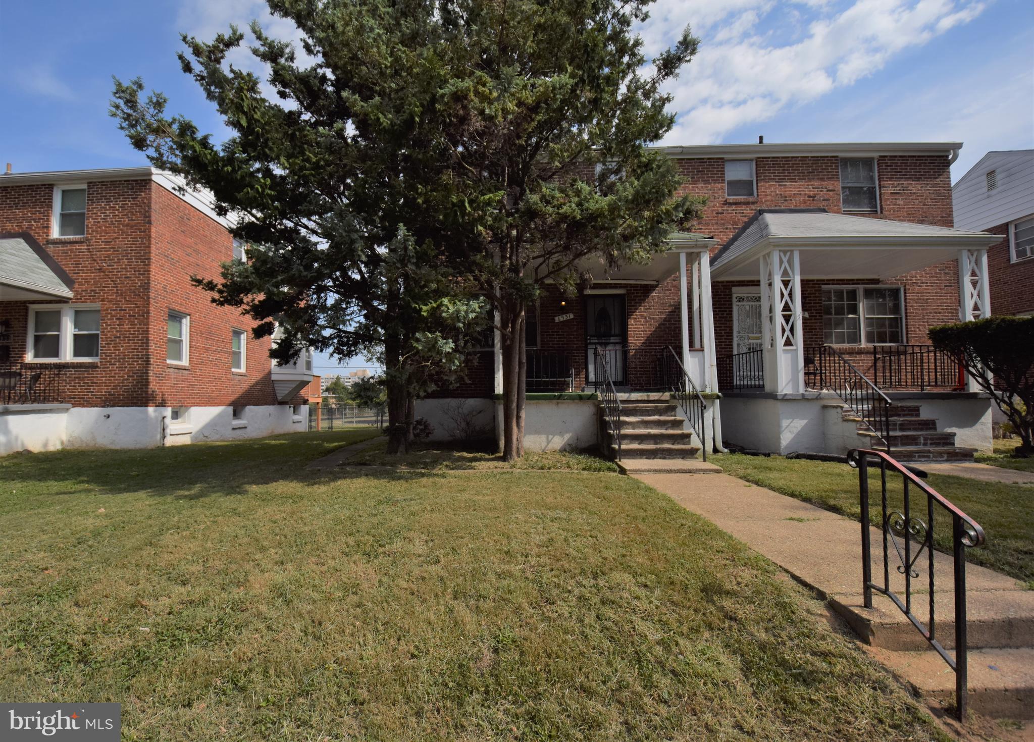 6931 Fieldcrest Road Baltimore, MD 21215 - Photo 4 of 25