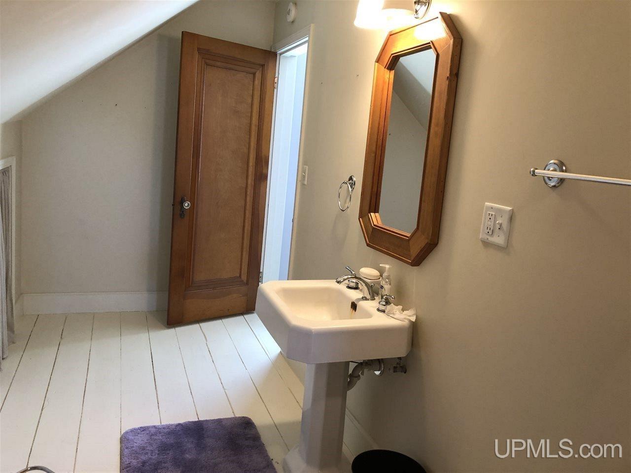 836 Wabash Street Ishpeming, MI 49849 - Photo 19 of 25 Gallery Image 19