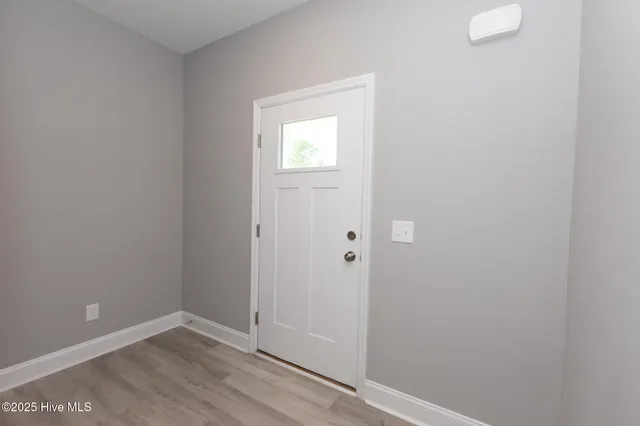 $1,895 | 608 Feather Court, Richlands, NC 28574