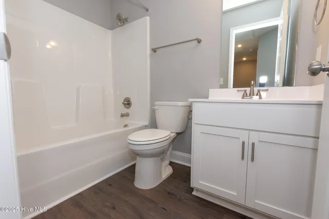 $1,895 | 608 Feather Court, Richlands, NC 28574