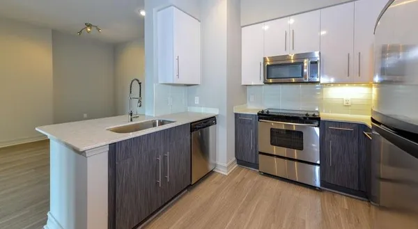 $1,794 | 530 Piedmont Avenue Northeast, Unit 215, Atlanta, GA 30308