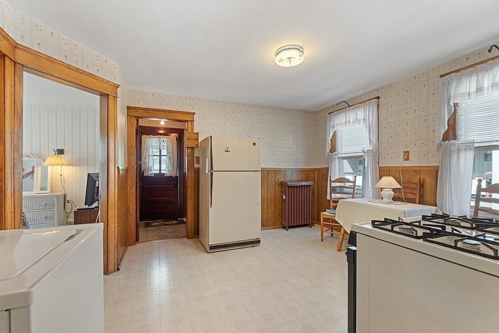 29 Halmstad Street Worcester, MA 01607 - Photo 15 of 41 Gallery Image 15