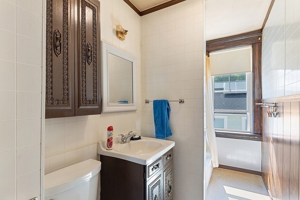 29 Halmstad Street Worcester, MA 01607 - Photo 21 of 41 Gallery Image 21