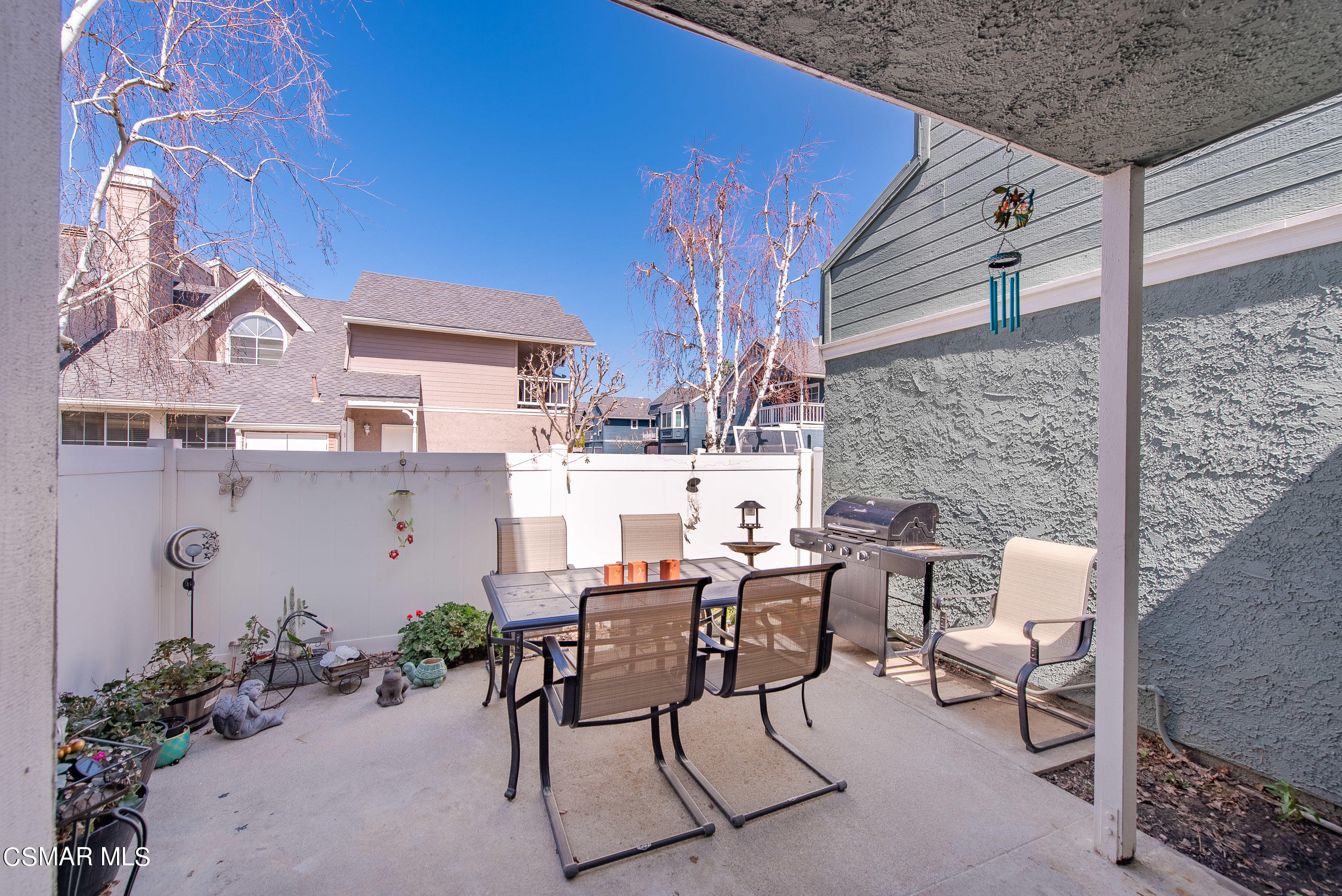 1842 Rory Lane, Unit 4 Simi Valley, CA 93063 - Photo 22 of 24 1842 Rory Ln Simi Valley-22