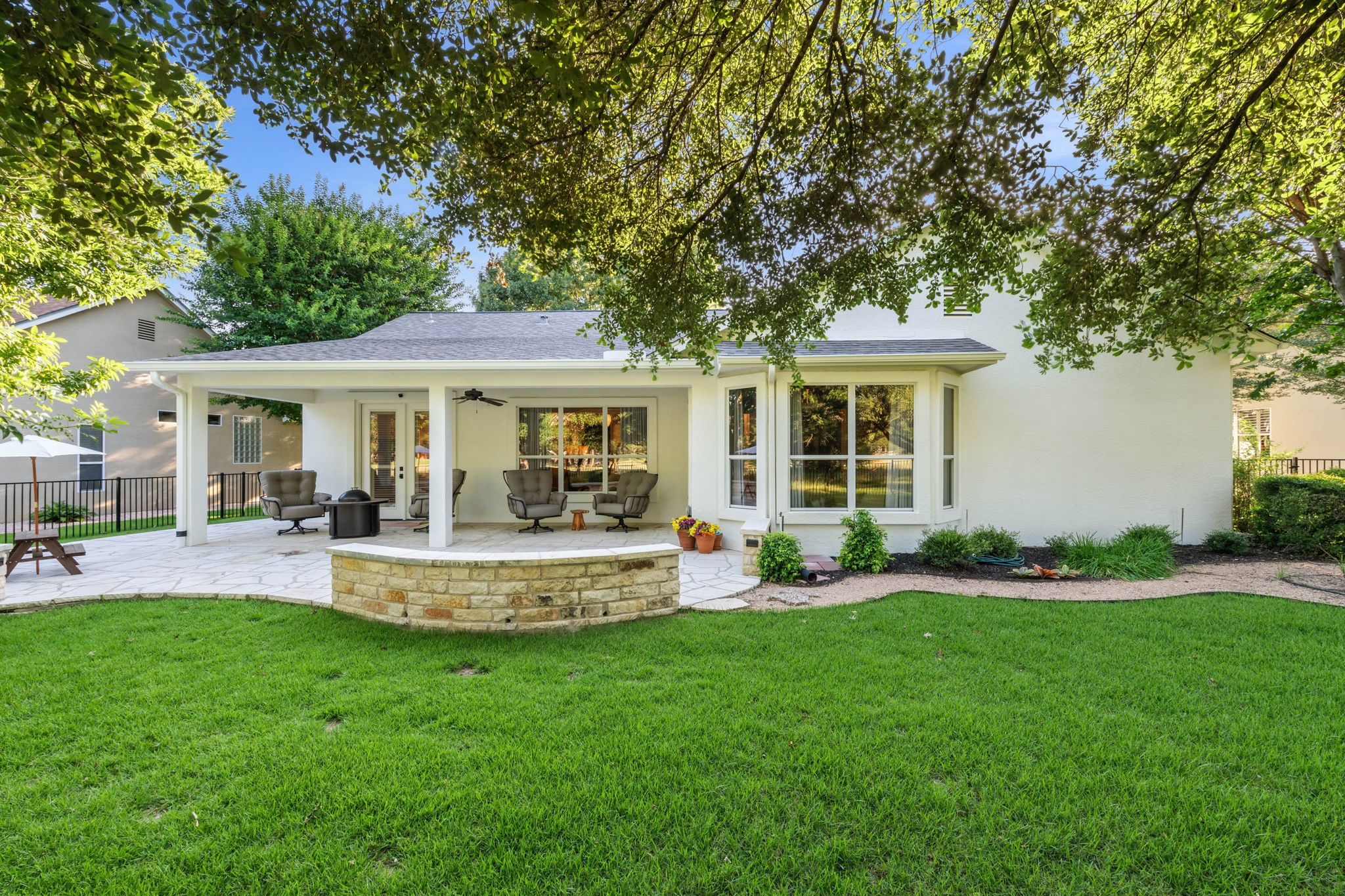 118 Cold Springs Drive Georgetown, TX 78633 - Photo 36 of 40 A private covered patio and ample lawn space enhance outdoor living.