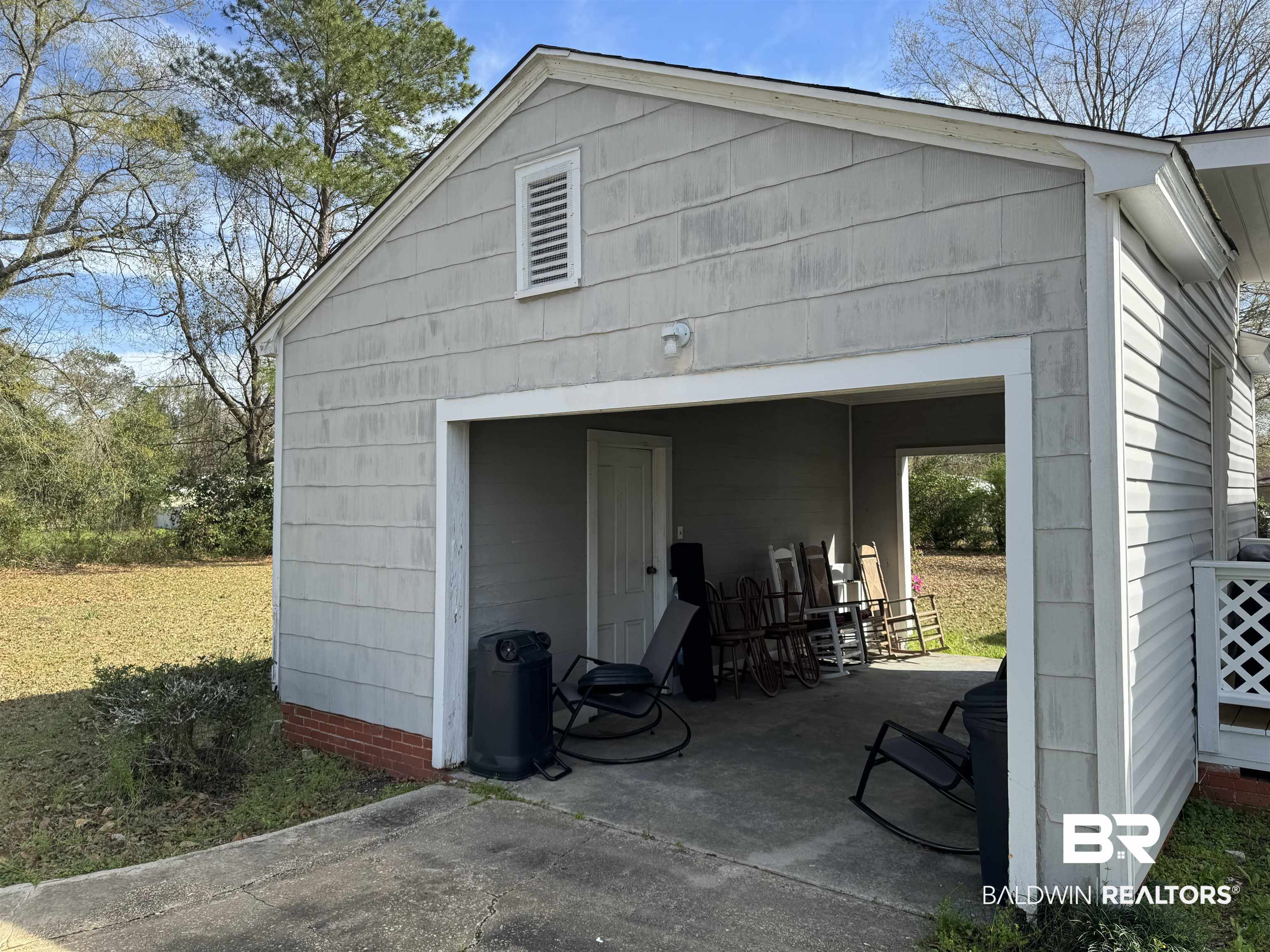 101 Beck Street Atmore, AL 36502 - Photo 9 of 22