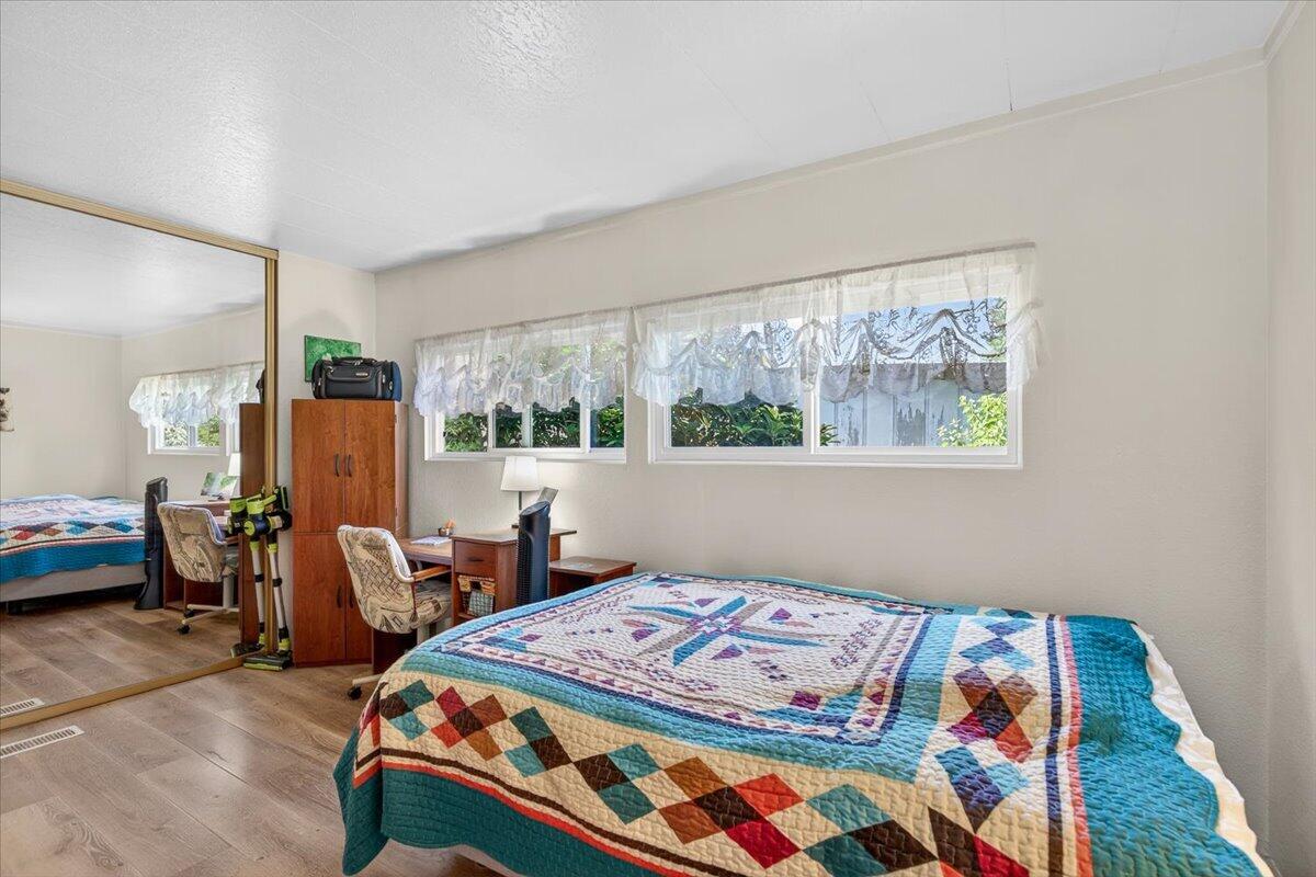 2252 Table Rock Road, Unit SPC 206 Medford, OR 97501 - Photo 11 of 33