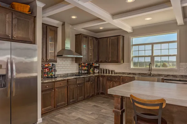 $995,000 | 4637 Ideal Valley Road, Spring City, TN 37381