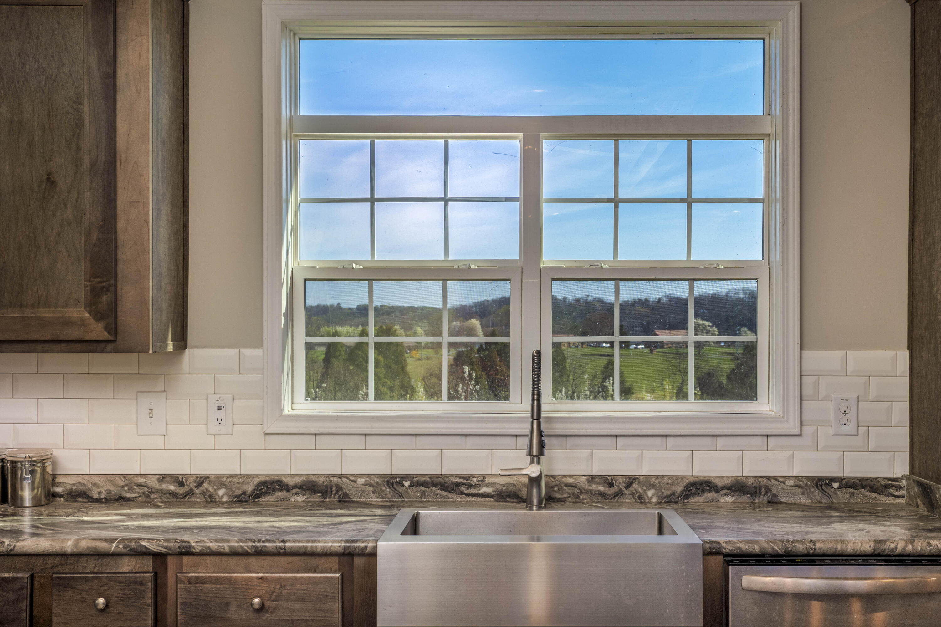 4637 Ideal Valley Road Spring City, TN 37381 - Photo 24 of 67 31
