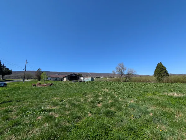 $995,000 | 4637 Ideal Valley Road, Spring City, TN 37381