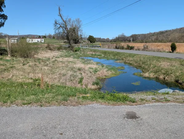 $995,000 | 4637 Ideal Valley Road, Spring City, TN 37381