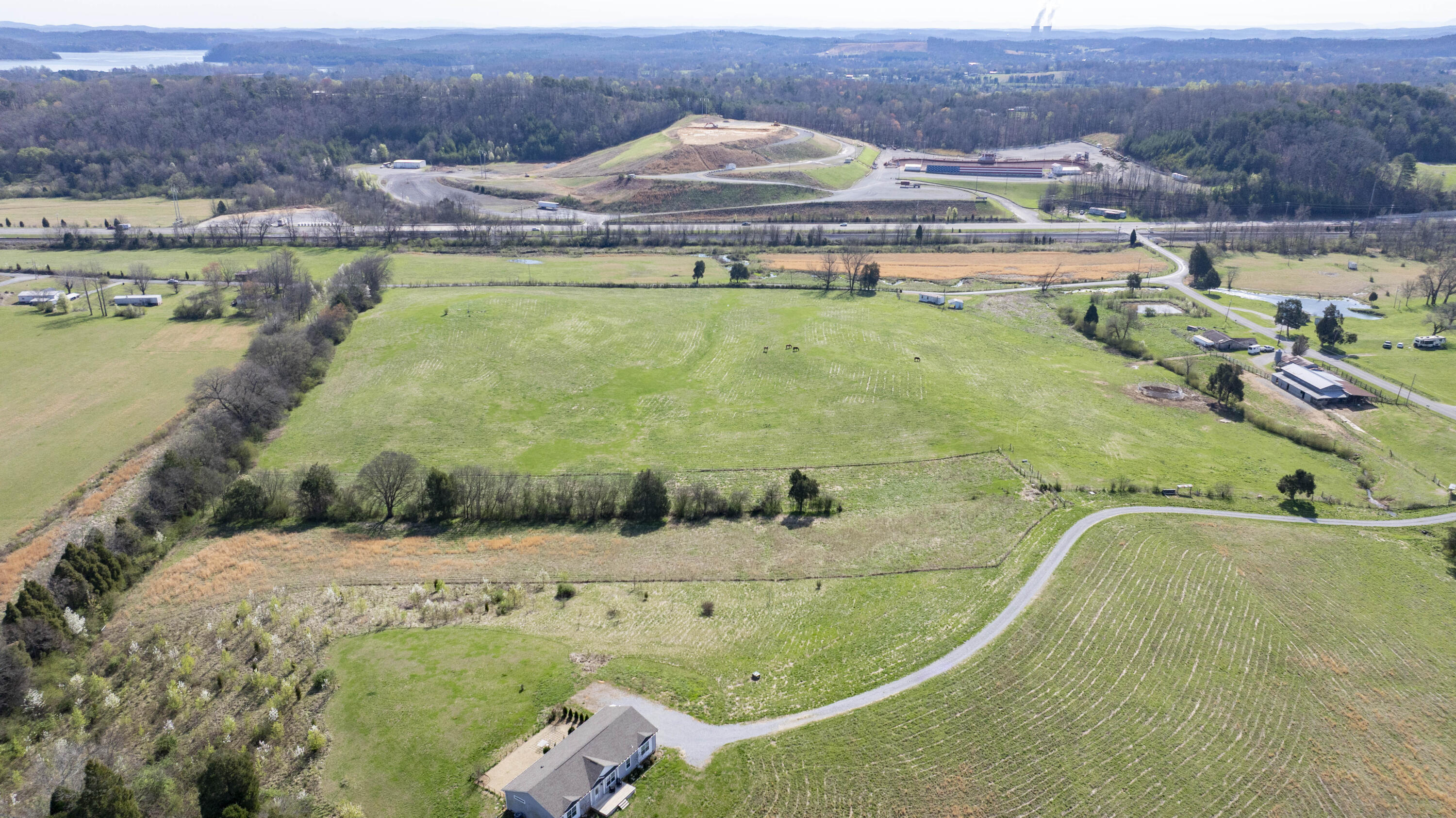 4637 Ideal Valley Road Spring City, TN 37381 - Photo 52 of 67 13