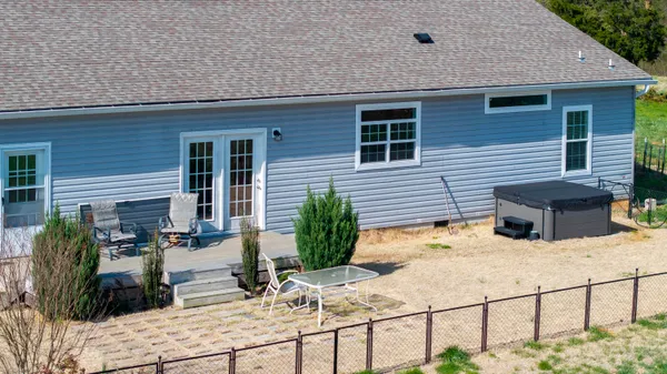 $995,000 | 4637 Ideal Valley Road, Spring City, TN 37381