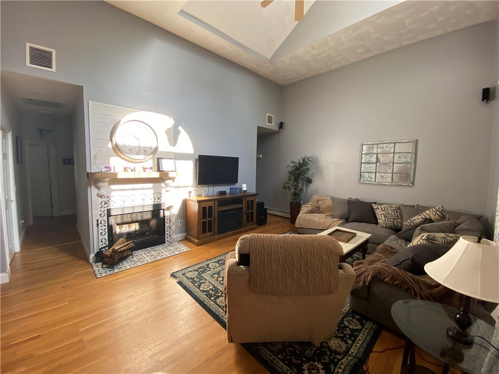 14 Provident Place Coventry, RI 02816 - Photo 2 of 28 Living Room
