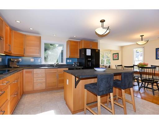 7 Frost Road Lexington, MA 02420 - Photo 4 of 33