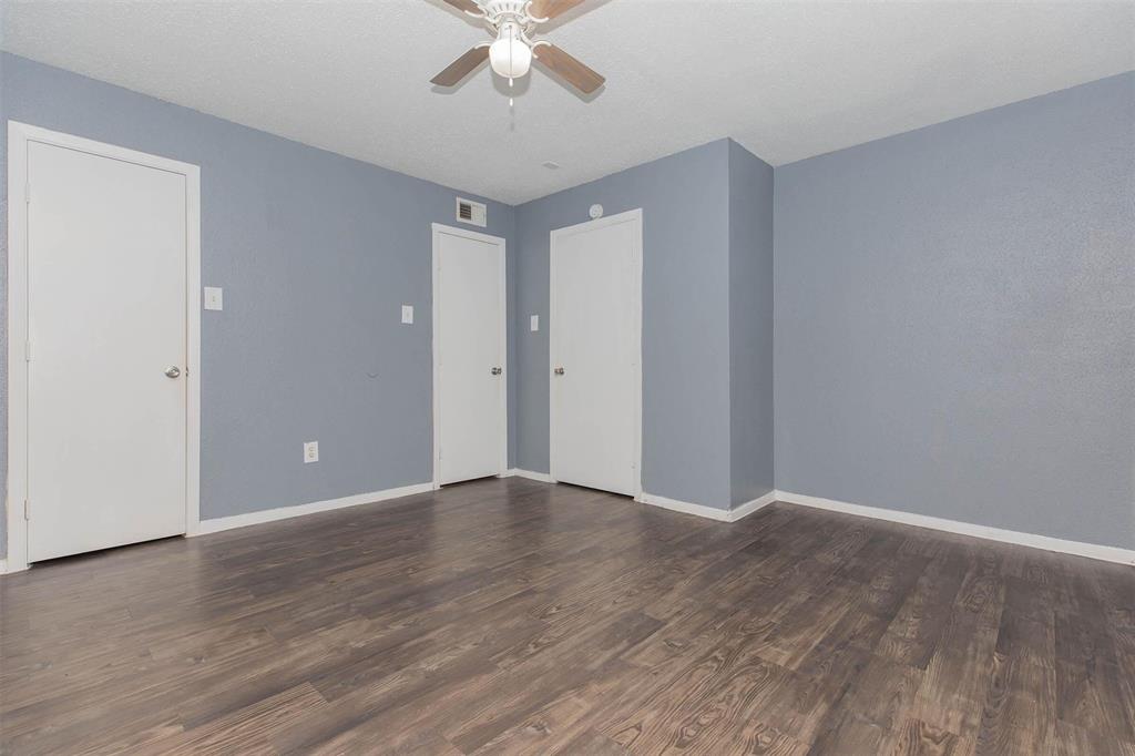 801 South Allen-Genoa Road, Unit 25 South Houston, TX 77587 - Photo 5 of 18 $199 1st Month Rent ( With Approved Credit)