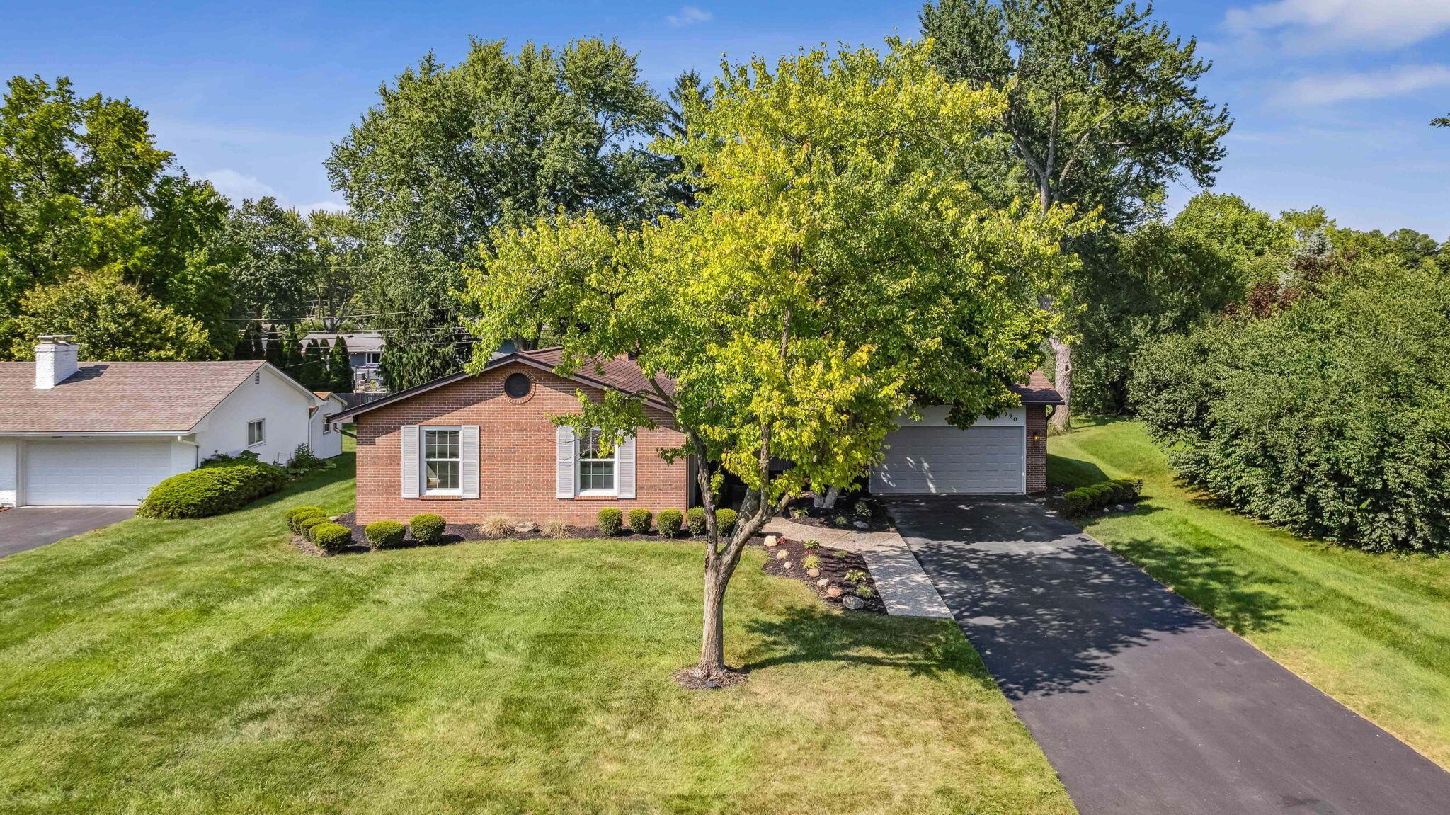 2220 Shoreham Road Columbus, OH 43220 - Photo 56 of 62 Front - Drone