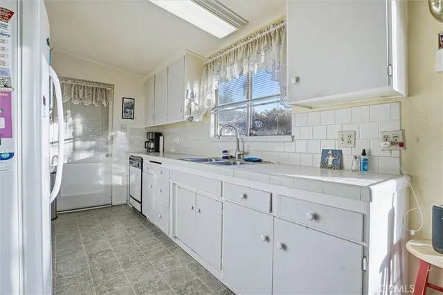 $499,000 | 212 East Orchard Street, Santa Maria, CA 93454