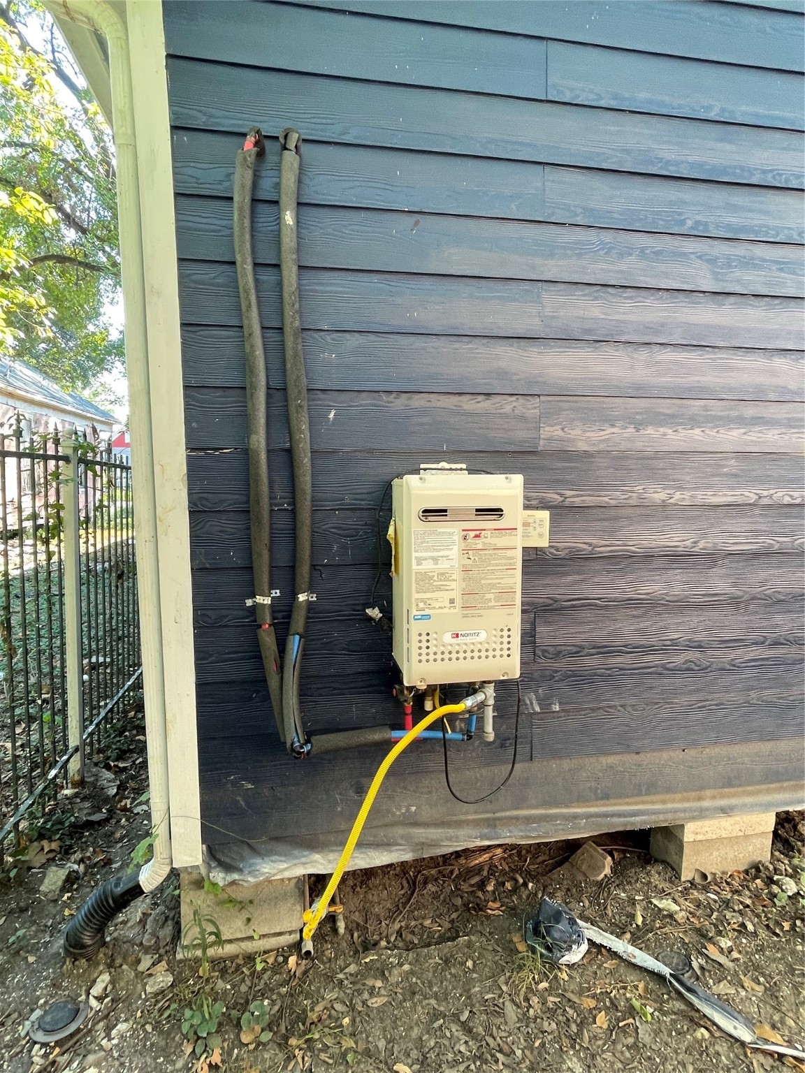 1607 Chapman Street Houston, TX 77009 - Photo 23 of 28