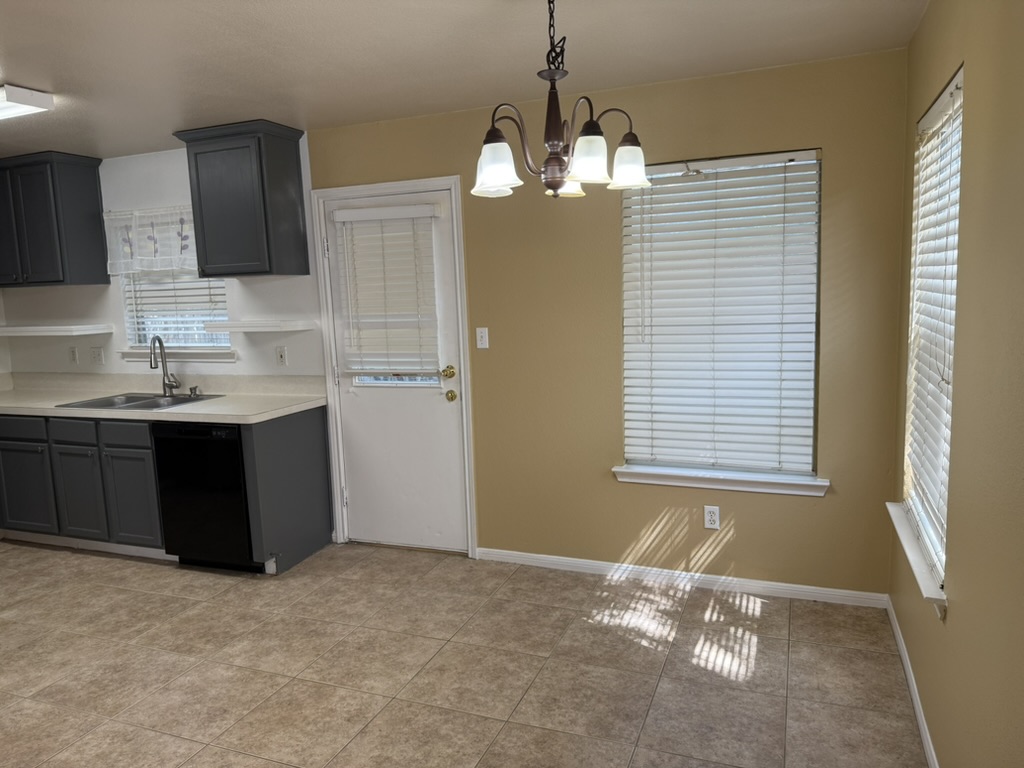 1707 Morningside Cove Round Rock, TX 78664 - Photo 7 of 31 a bathroom with a sink and a mirror