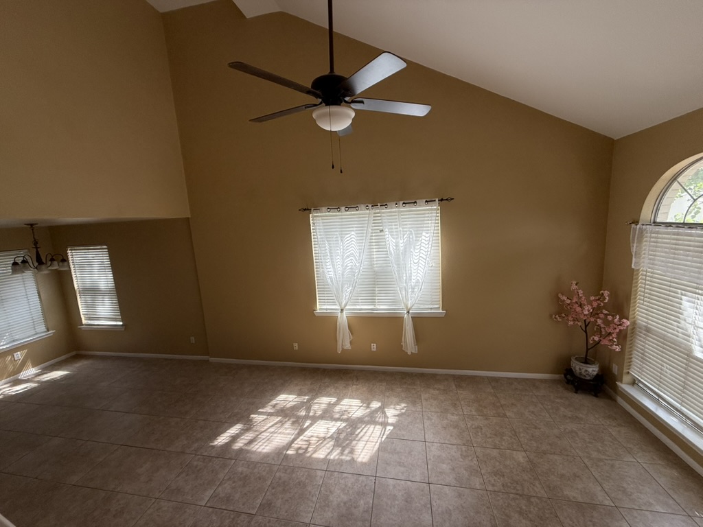 1707 Morningside Cove Round Rock, TX 78664 - Photo 9 of 31 en empty room with windows