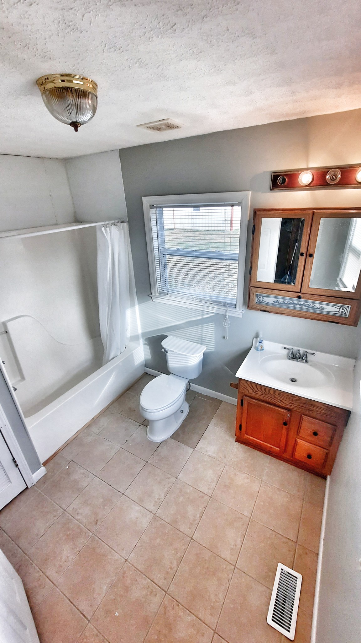966 Denning Ford Road Portland, TN 37148 - Photo 4 of 7 a bathroom with a sink and a mirror