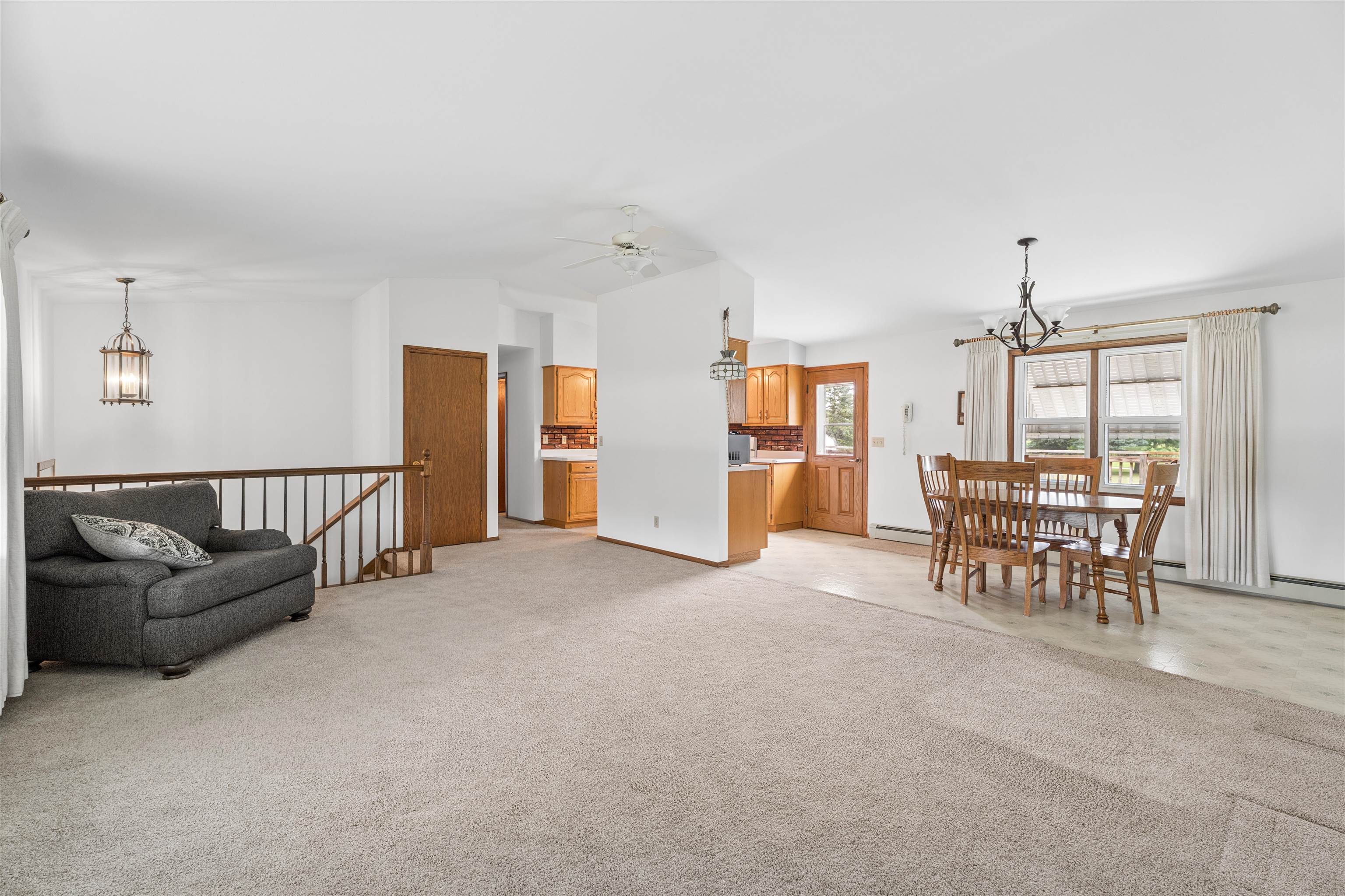 N2580 County Rd A Appleton, WI 54913 - Photo 5 of 37 Gallery Image 5