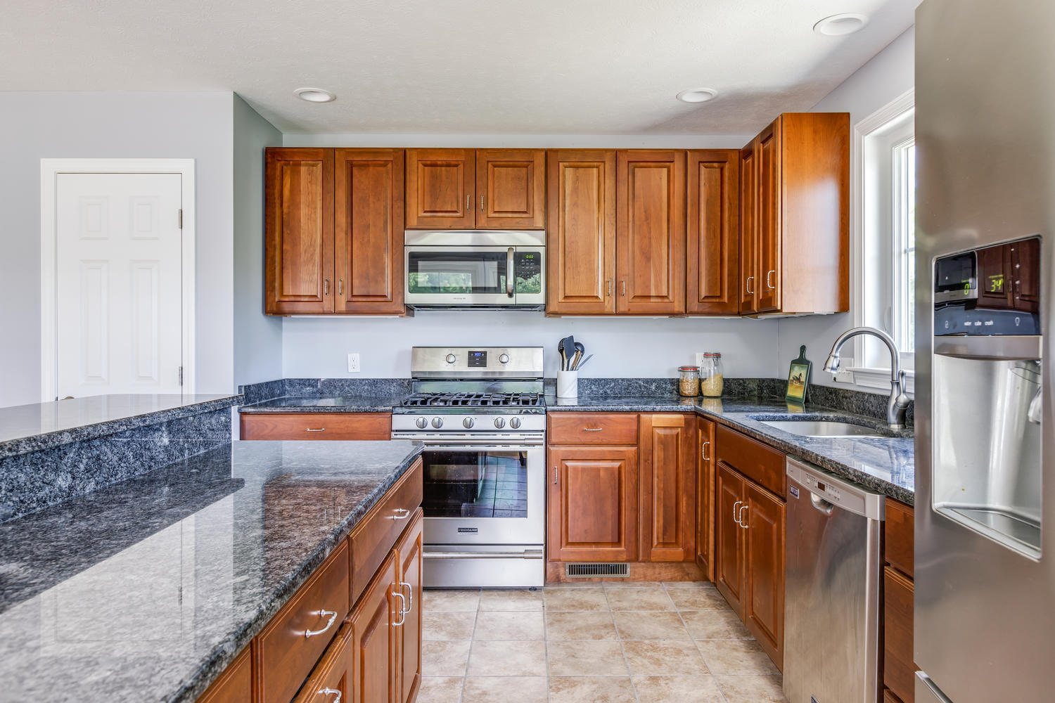 1 Granny Kent Pond Road Shapleigh, ME 04076 - Photo 8 of 38 Kitchen
