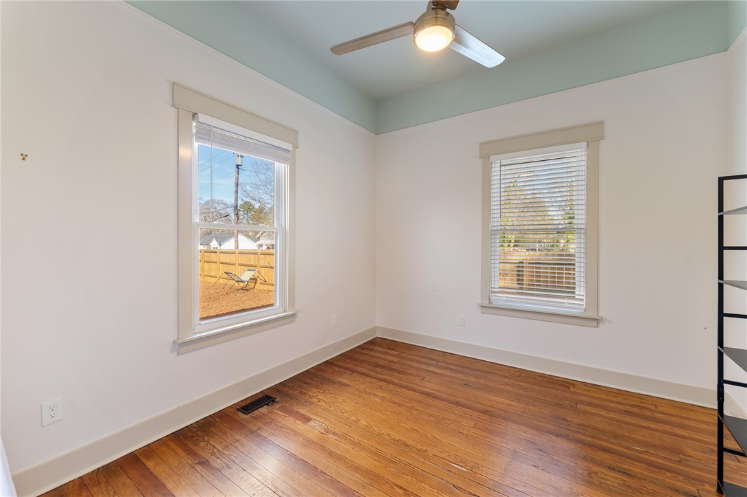 301 Blue Ridge Avenue Belton, SC 29627 - Photo 19 of 31