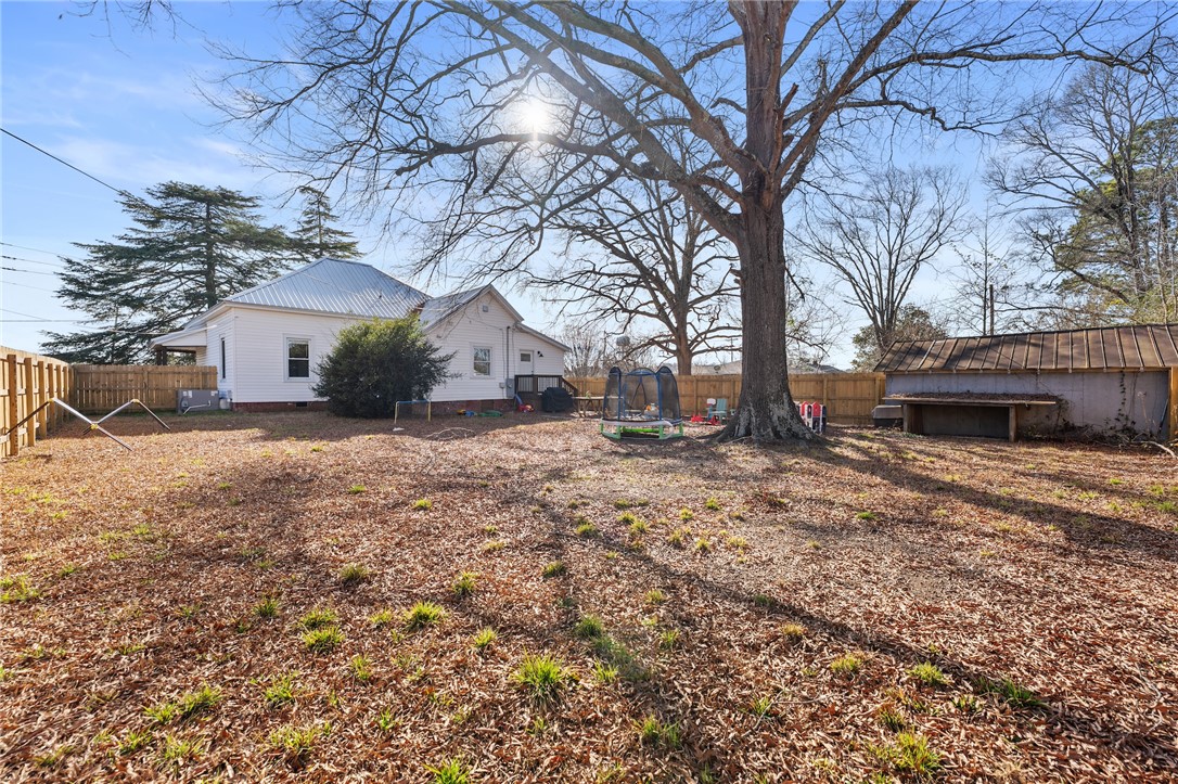 301 Blue Ridge Avenue Belton, SC 29627 - Photo 25 of 31