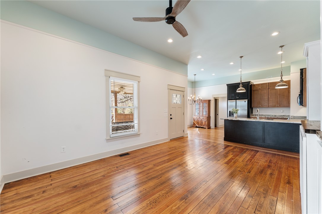 301 Blue Ridge Avenue Belton, SC 29627 - Photo 5 of 31