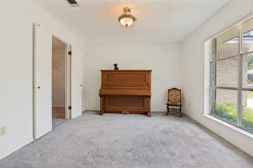 1121 Billie Ruth Lane Hurst, TX 76053 - Photo 14 of 25