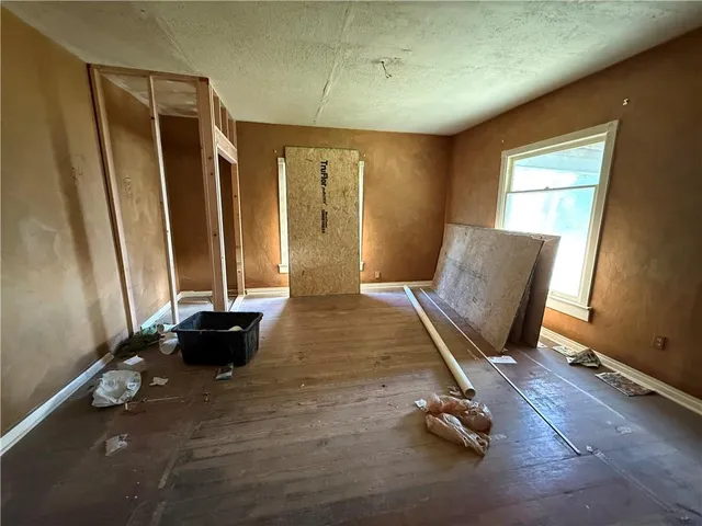 $95,000 | 202 6th Avenue South, Greenwood, MO 64034