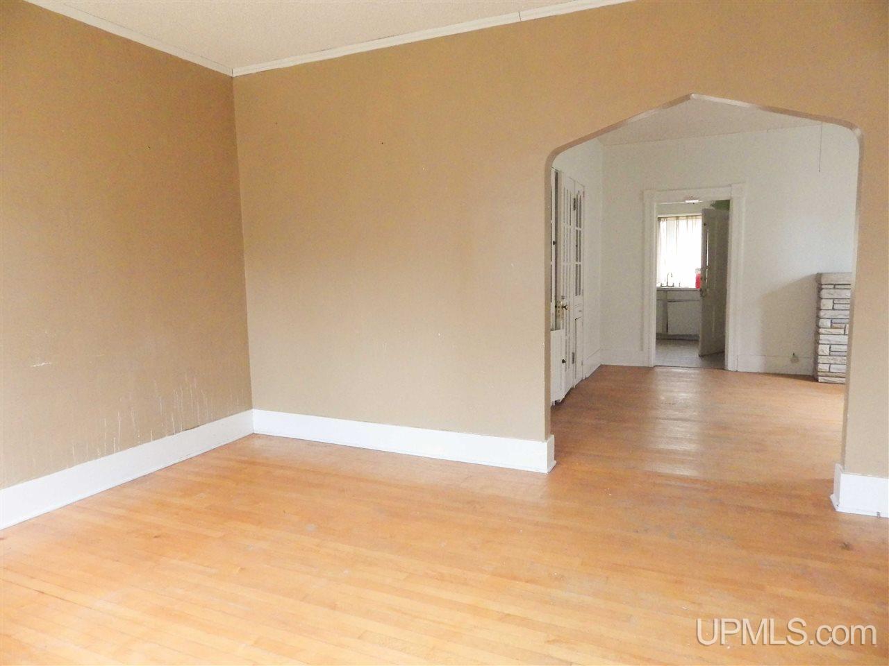 632 4th Street Ishpeming, MI 49849 - Photo 4 of 17 Gallery Image 4