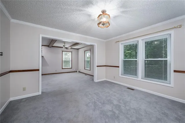 $374,900 | 2308 Hebbeln Drive, Leavenworth, KS 66048