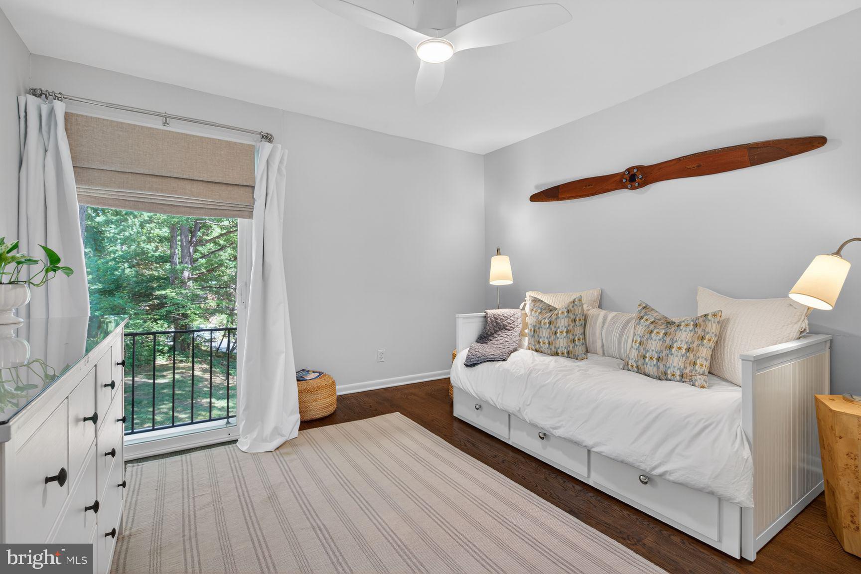 11201 Wedge Drive Reston, VA 20190 - Photo 23 of 31 a living room with furniture and a window