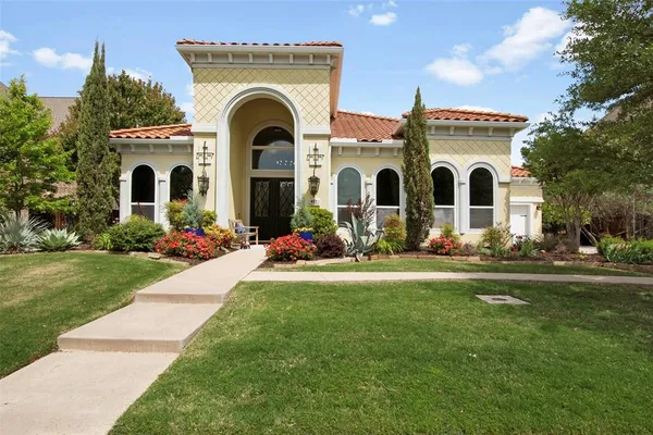 $1,150,000 | 412 Bridgewater Place, Flower Mound, TX 75028