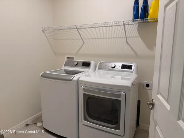 $2,400 | 1566 Criswell Lane Southeast, Palm Bay, FL 32909