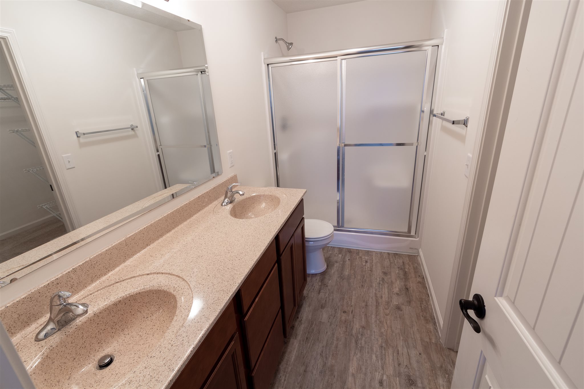 2246 Blue Spring Run Fort Wayne, IN 46808 - Photo 4 of 4 Gallery Image 4